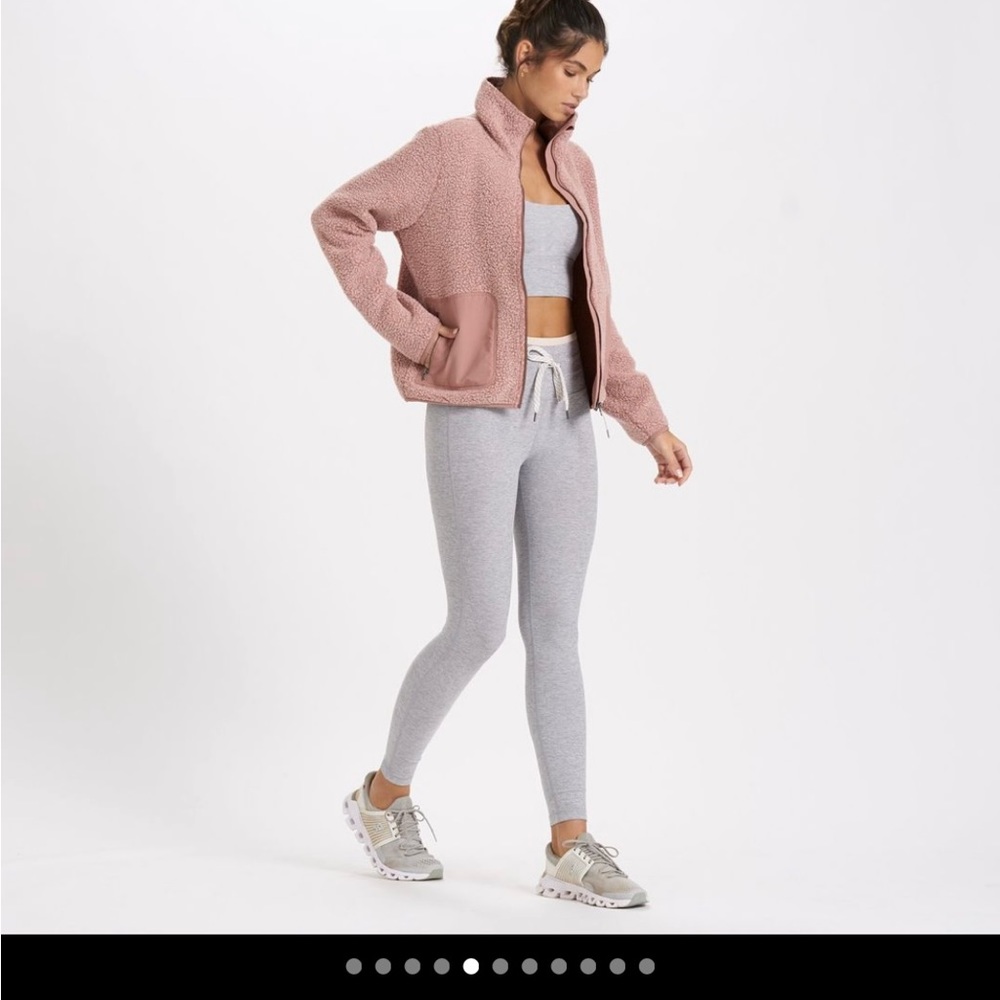 Vuori Alpine Sherpa jacket